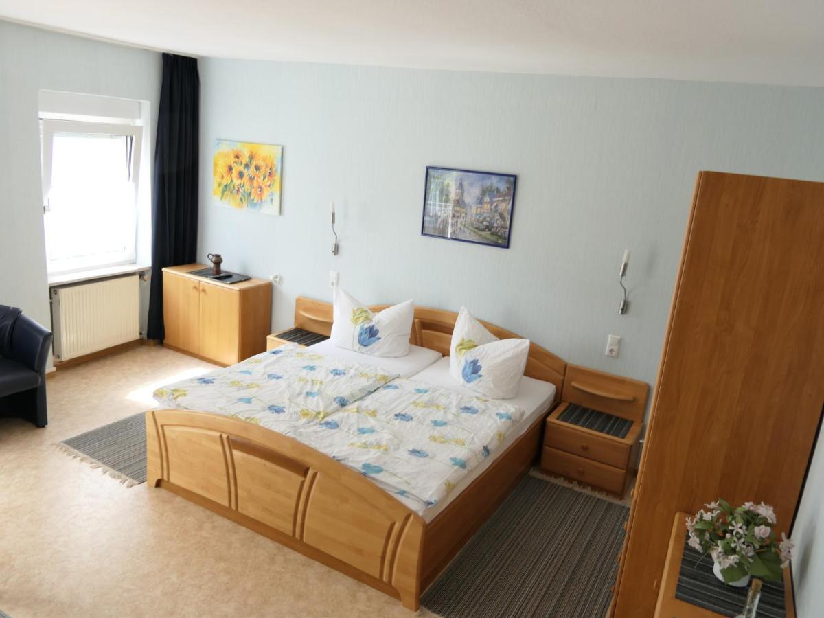 Ferienwohnungen Und Appartements - Haus Budinger 알프 외부 사진