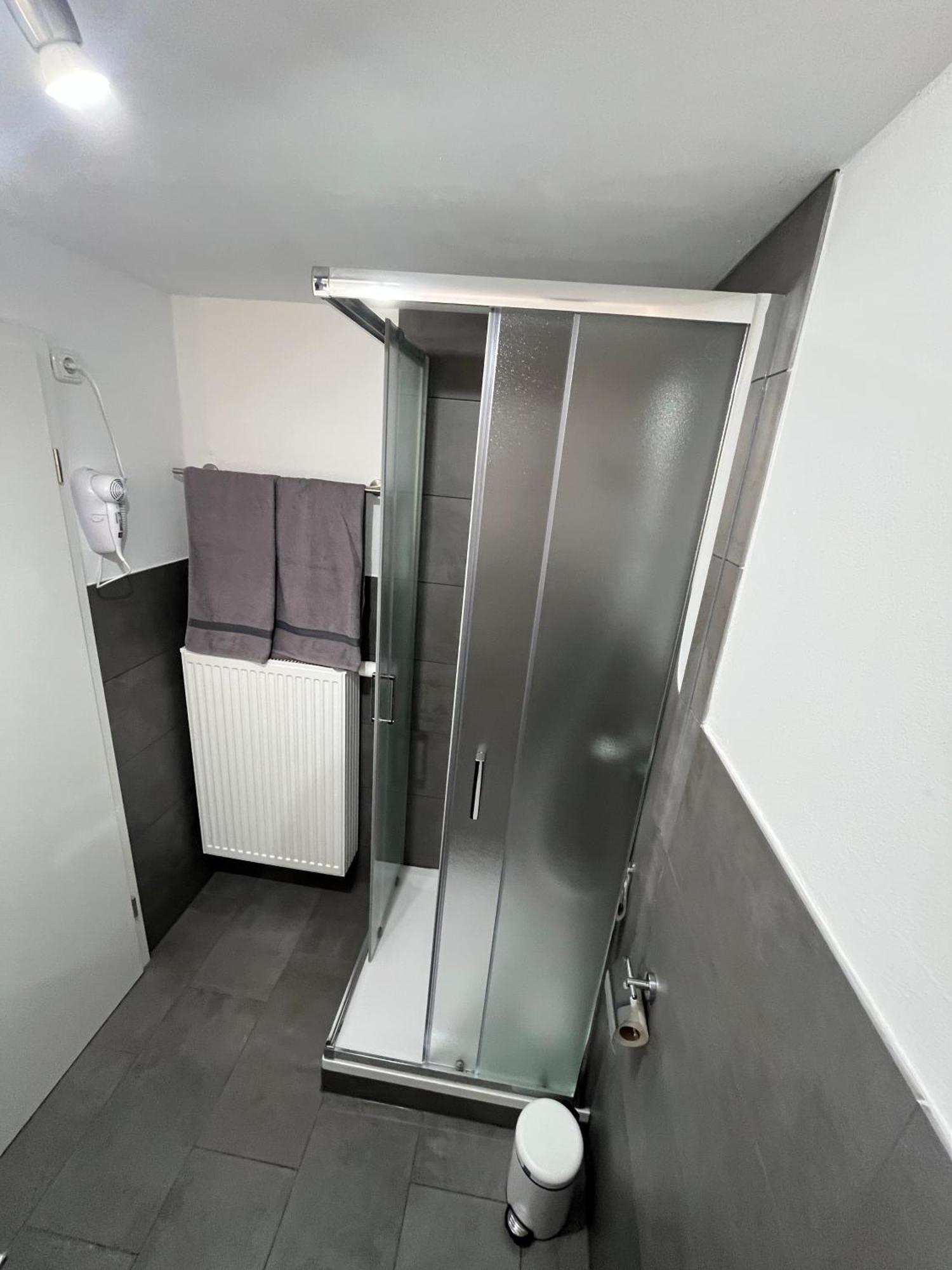 Ferienwohnungen Und Appartements - Haus Budinger 알프 외부 사진