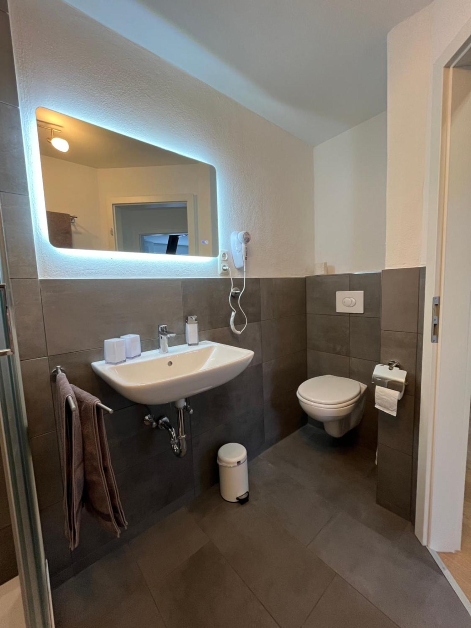 Ferienwohnungen Und Appartements - Haus Budinger 알프 외부 사진