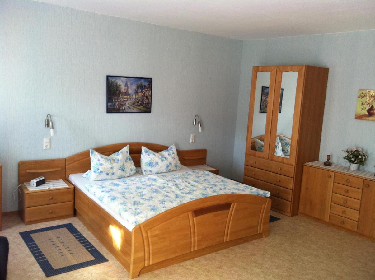 Ferienwohnungen Und Appartements - Haus Budinger 알프 외부 사진