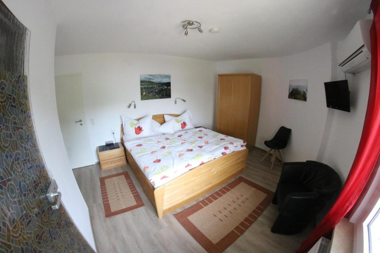 Ferienwohnungen Und Appartements - Haus Budinger 알프 외부 사진
